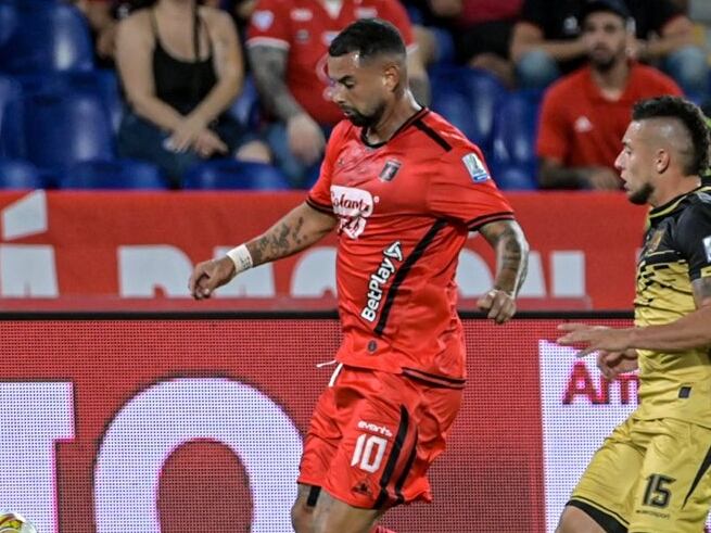 Edwin Cardona, una de las figuras del América de Cali / @AmericadeCali