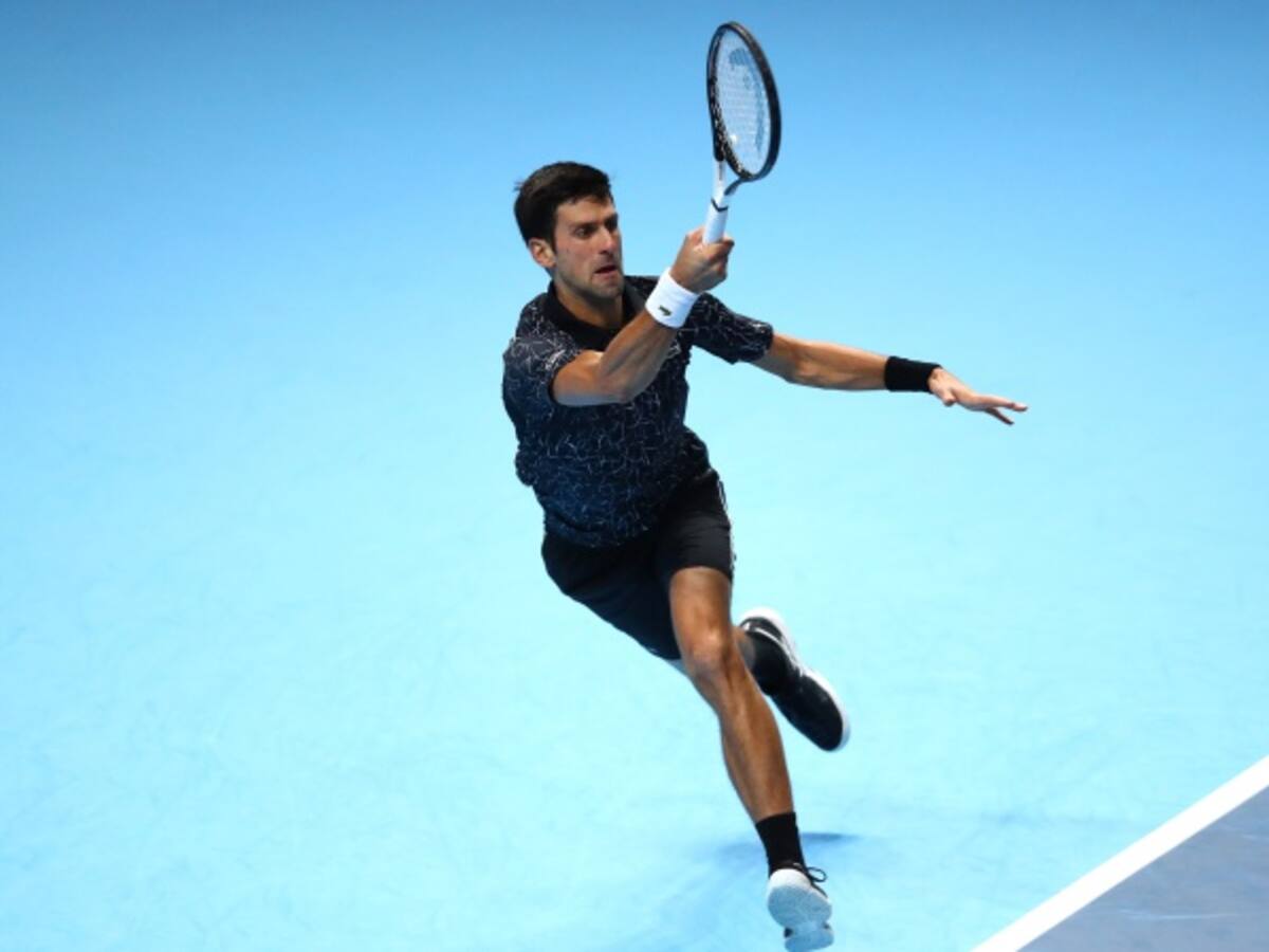 Djokovic fulmina a Isner en Nitto ATP Finals
