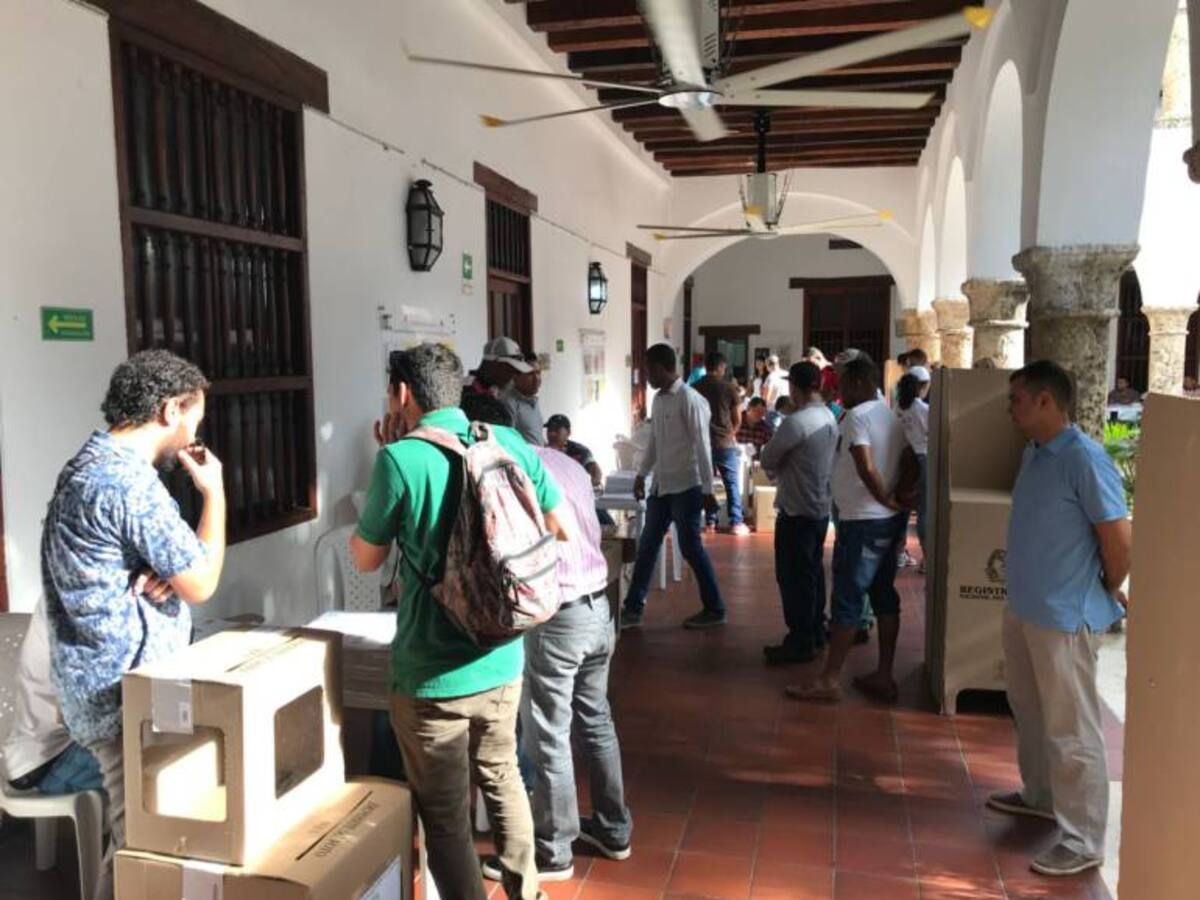 Bolívar pierde representación en el Senado
