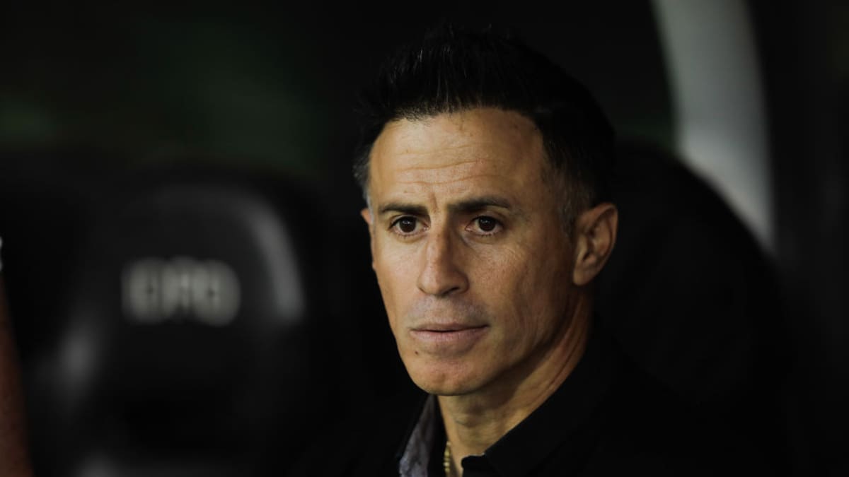 Atlético Bucaramanga oficializó el fichaje de Pablo Peirano como su nuevo director técnico