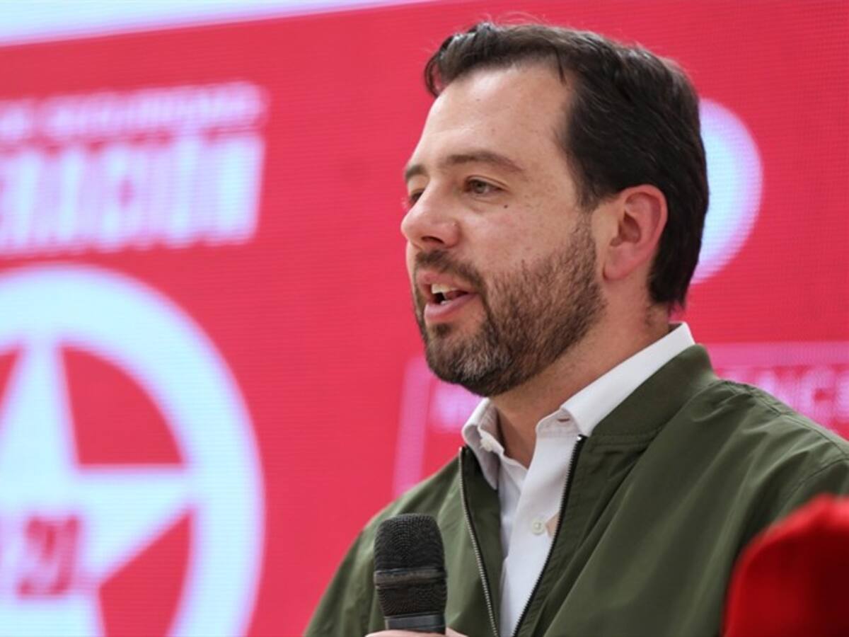 Las preguntas de la ‘nena’ a Carlos Fernando Galán: ¿Cómo va atacar el bullying?