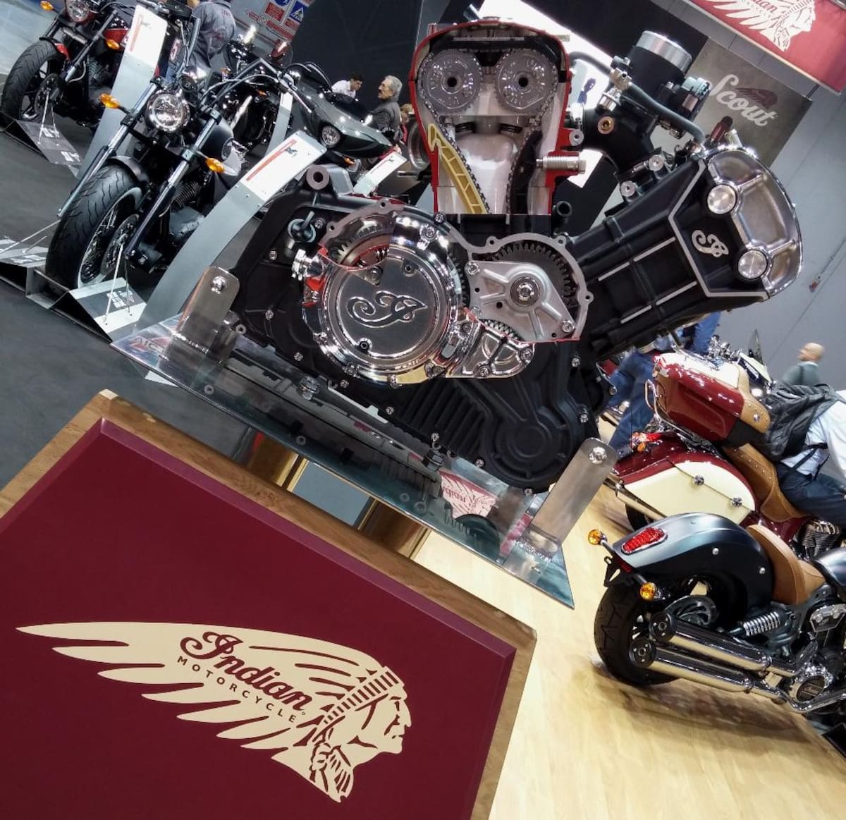 Culminó en Milán, Italia, el Eicma, una de las ferias más grandes e importantes del mundo del motociclismo, donde expertos, críticos y apasionados se encontraron para conocer las novedades de los equipos de dos ruedas. Colprensa