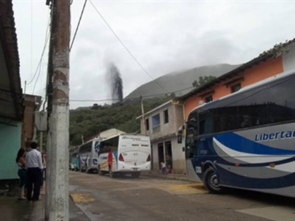 Emergencia en Toledo (Norte de Santander) por derrame de petróleo