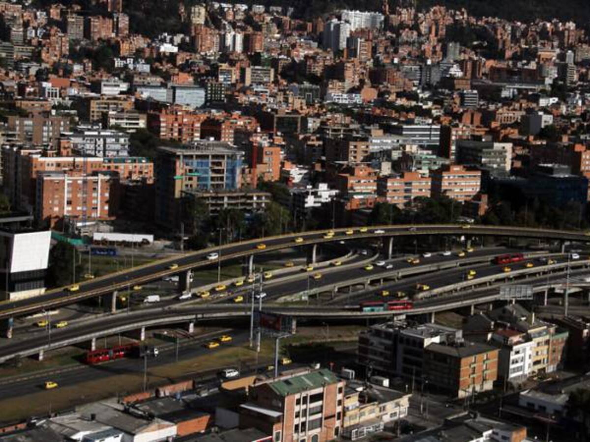 Comienzan a cerrar lavaderos de carros por fenómeno de El Niño