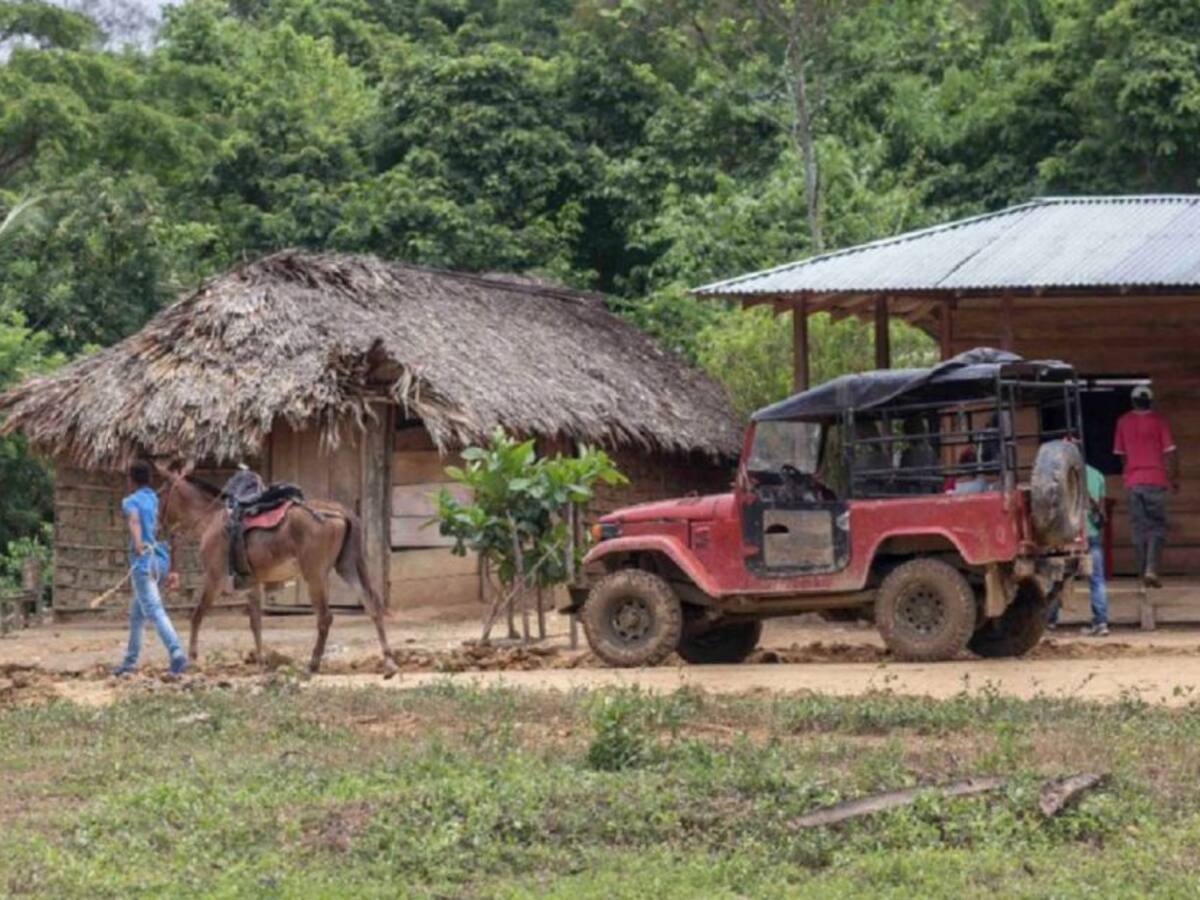 Fiscalía entrega cuerpos de víctimas del conflicto en Bolívar y Sucre