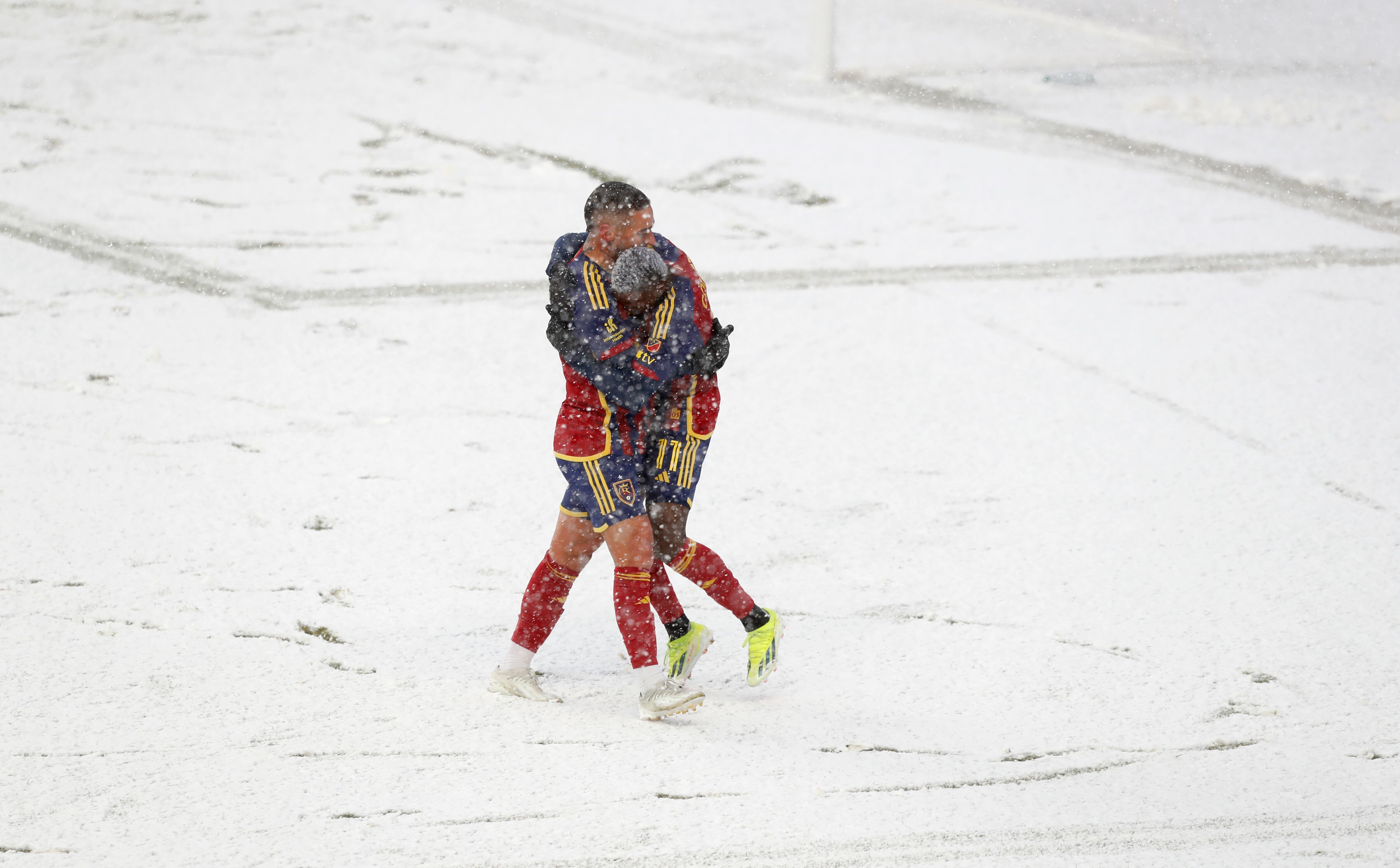 Carlos Gómez y Cristian Arango (Photo by Chris Gardner/Getty Images)