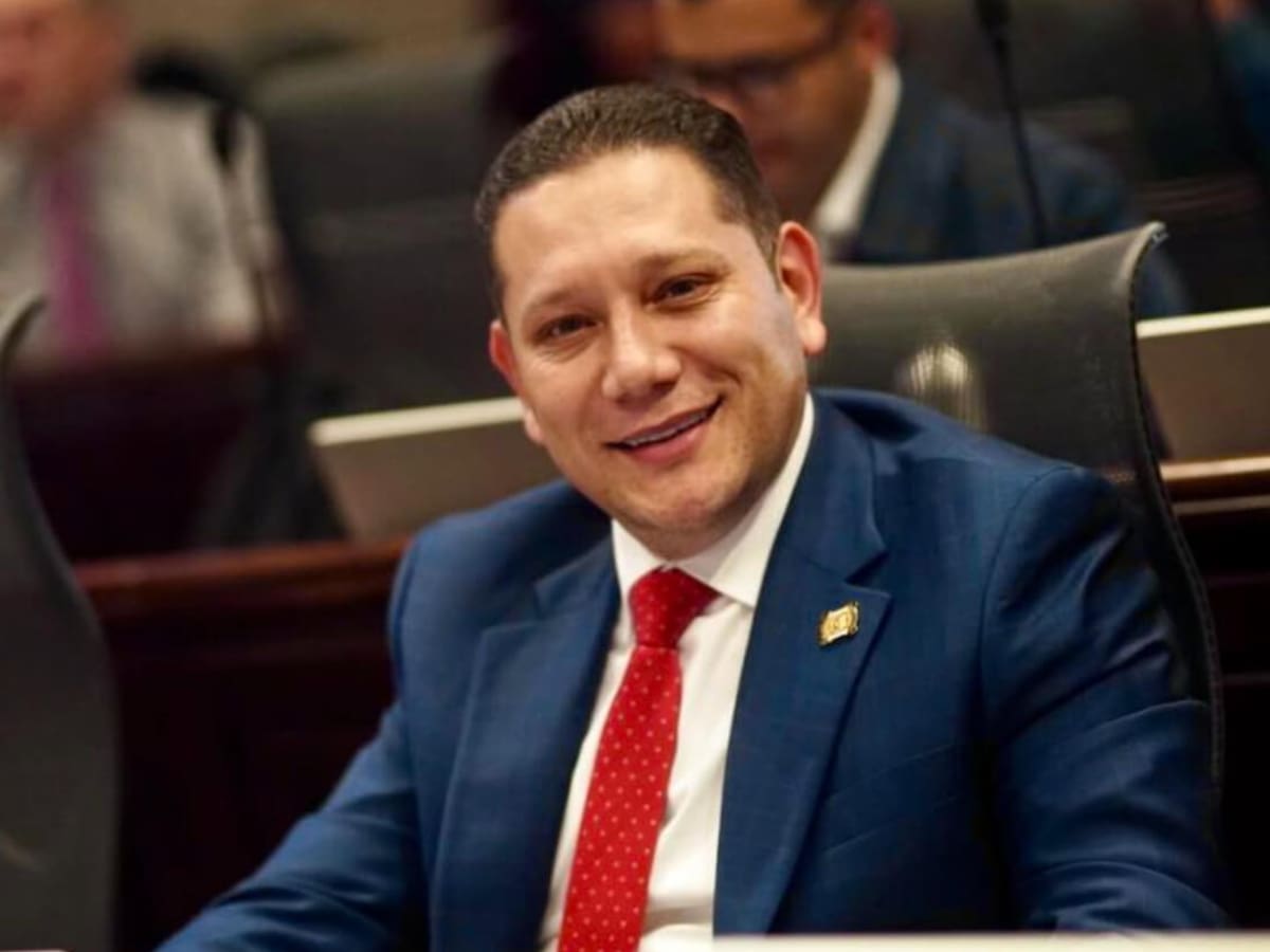 Con tutela parlamentario le reclama al partido liberal su derecho a participar en elecciones