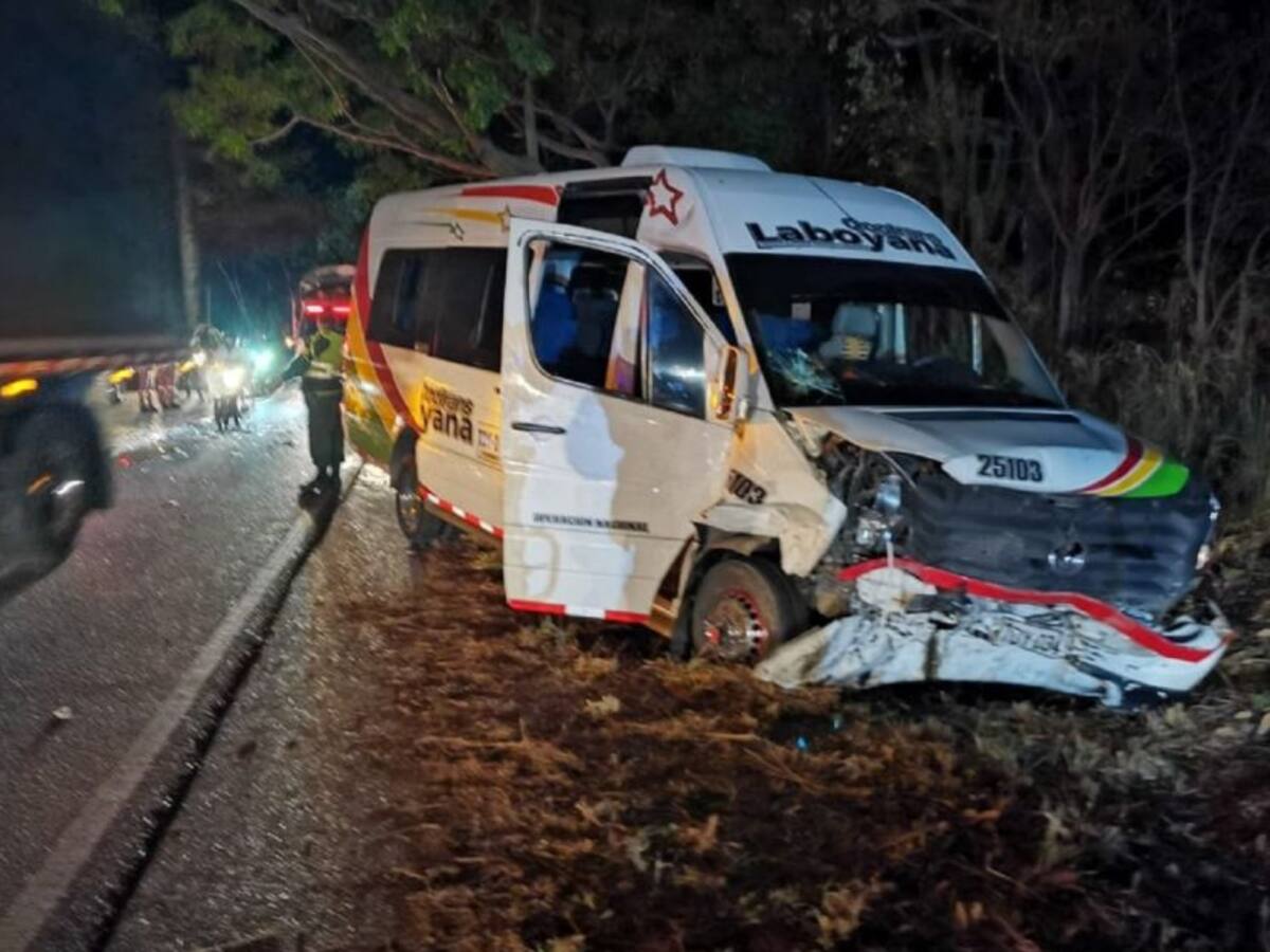 Accidente vial deja 10 heridos en el Huila