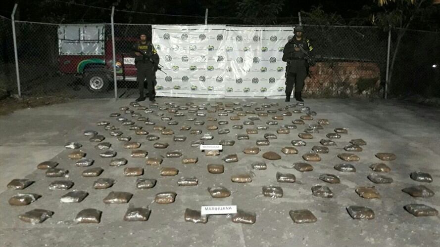 Incautan 150 kilos de marihuana en la vía Panamericana en Cauca. Foto: Policía Nacional