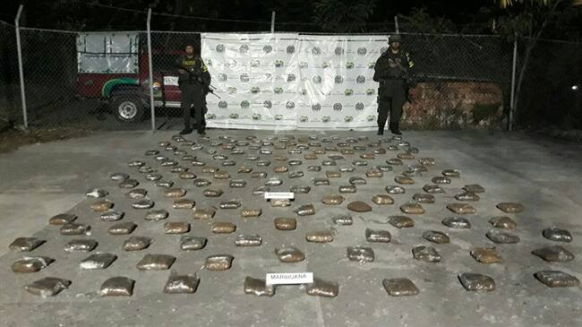 Incautan 150 kilos de marihuana en la vía Panamericana en Cauca. Foto: Policía Nacional