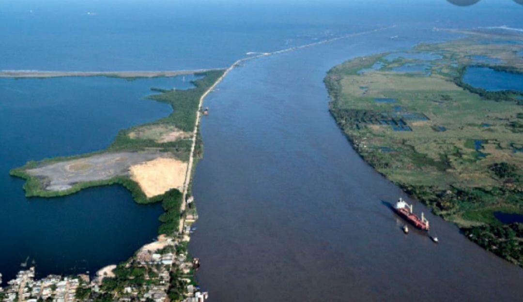Canal navegable del puerto de Barranquilla