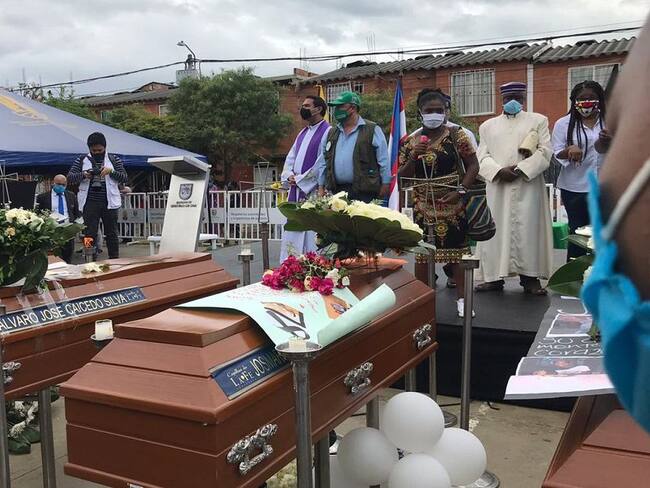 Llano Verde despide a los cinco jóvenes asesinados