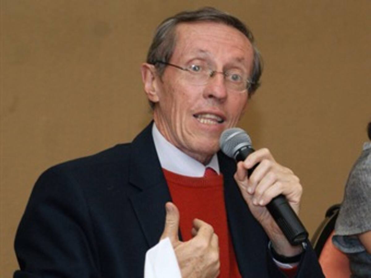 "El proceso de paz va por buen camino": Antonio Navarro Wolf