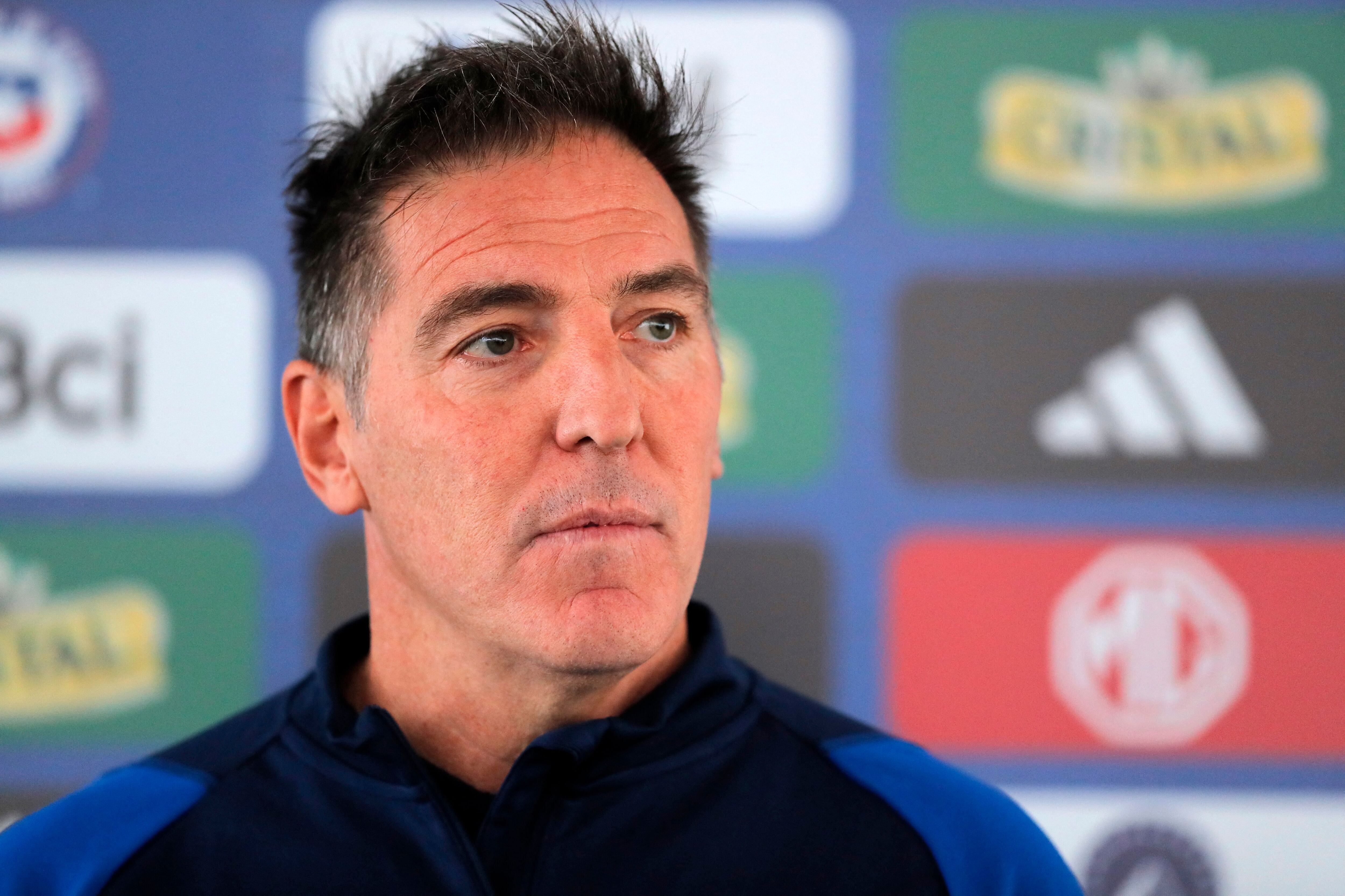 Eduardo Berizzo, entrenador de la Selección de Chile. (Photo by Javier TORRES / AFP) (Photo by JAVIER TORRES/AFP via Getty Images)