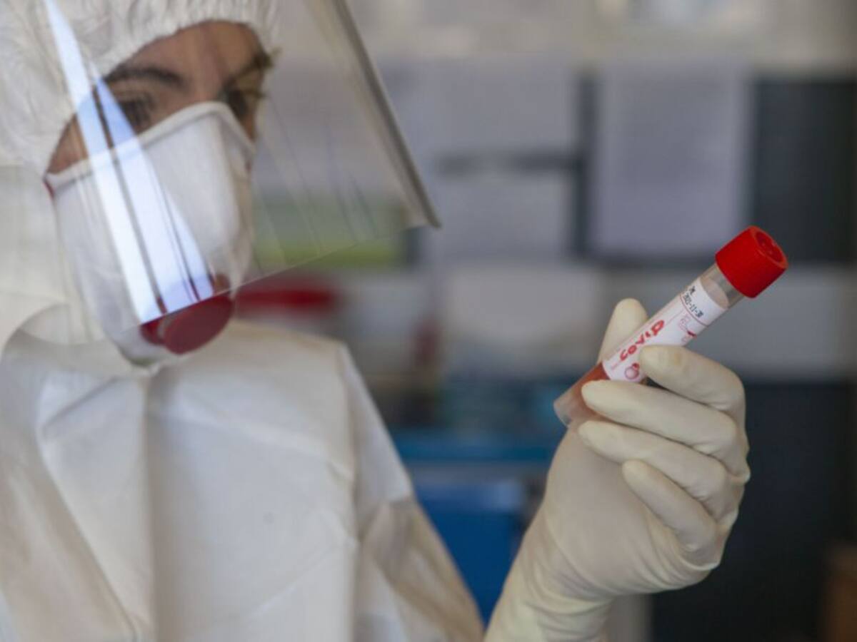 EPS del régimen subsidiado advierten de posible cuarto pico de la COVID-19