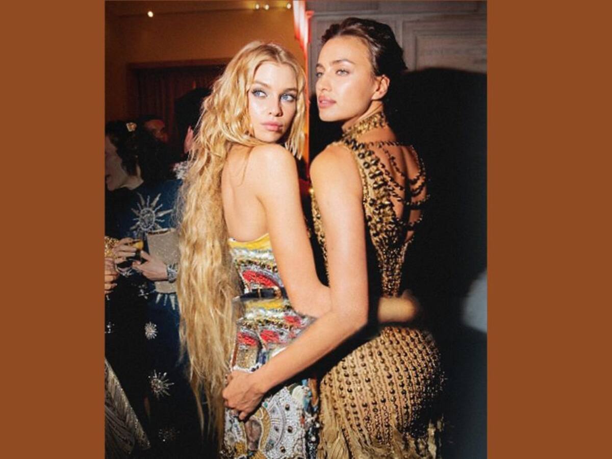 Irina Shayk posa en 'topless' en una playa tropical