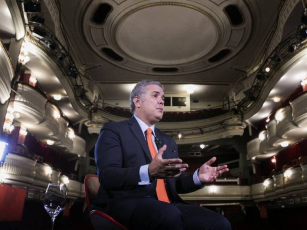 "Uribe y yo claramente somos dos personas distintas": Duque