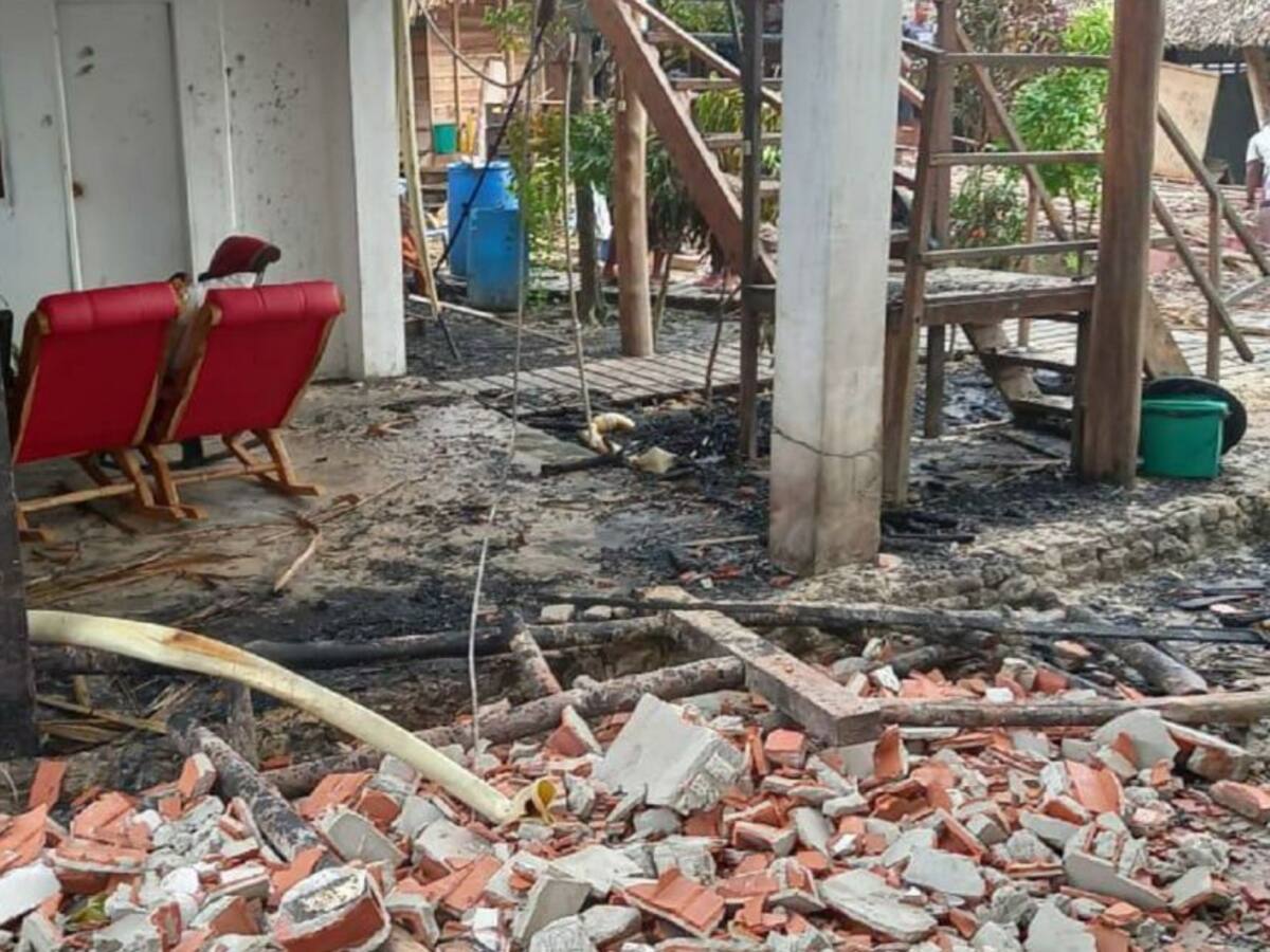 En Cartagena lluvias provocaron caída de árboles y afectaciones en casas