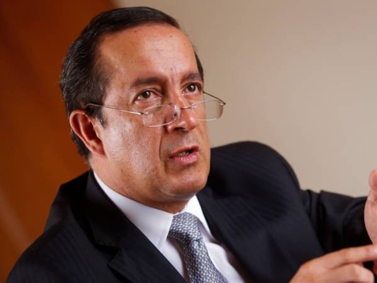 Qué había hecho la Fiscalía desde que Justicia y Paz pidió investigar a Uribe: Ibáñez