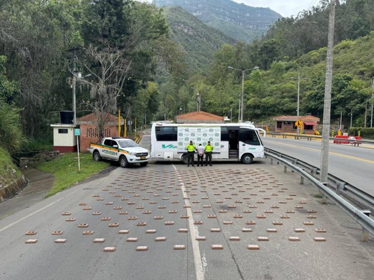 266 paquetes de cocaína fueron incautados en la vía Bogotá-Villavicencio
