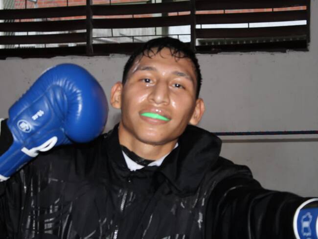 Jairo Delgado ‘McGiver’ el vallecaucano que disputará el título mundial juvenil de boxeo