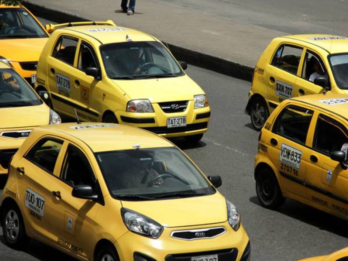 Iniciaron pruebas piloto de aplicaciones que reemplazan taxímetros en Bogotá