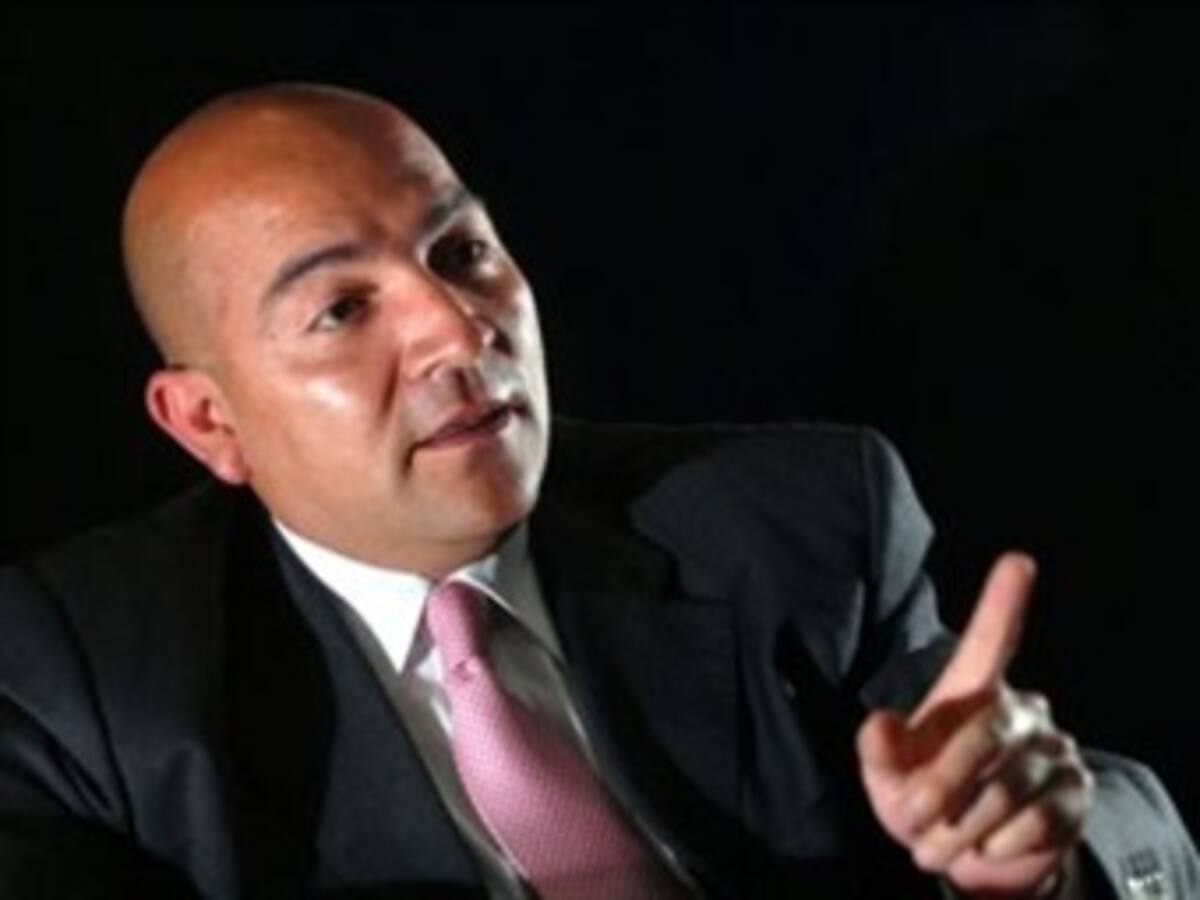 Gustavo Petro se opone al preacuerdo entre Julio Gómez y la Fiscalía