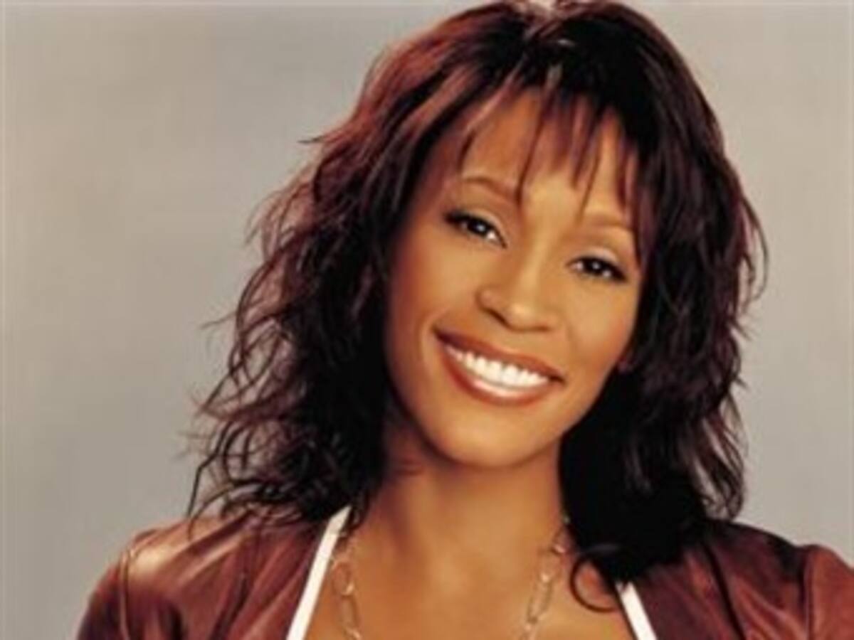 Kevin Costner pronunciará discurso en el funeral de Withney Houston que será transmitido por internet