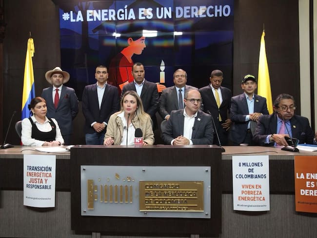 Radican proyecto para declarar la seguridad energética como un derecho colectivo en Colombia
