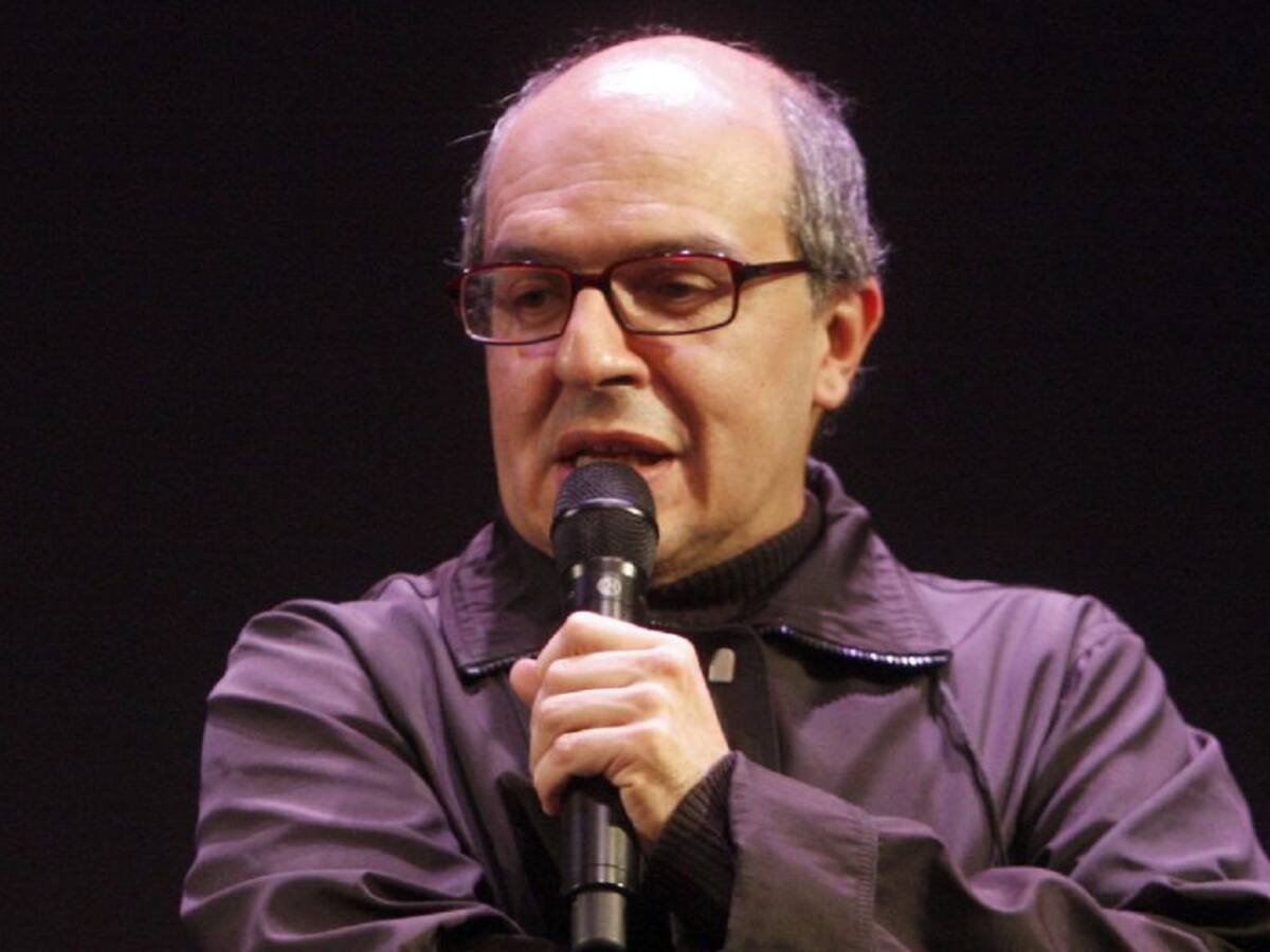 «Profesión: Espectador», el nuevo libro de Sandro Romero Rey