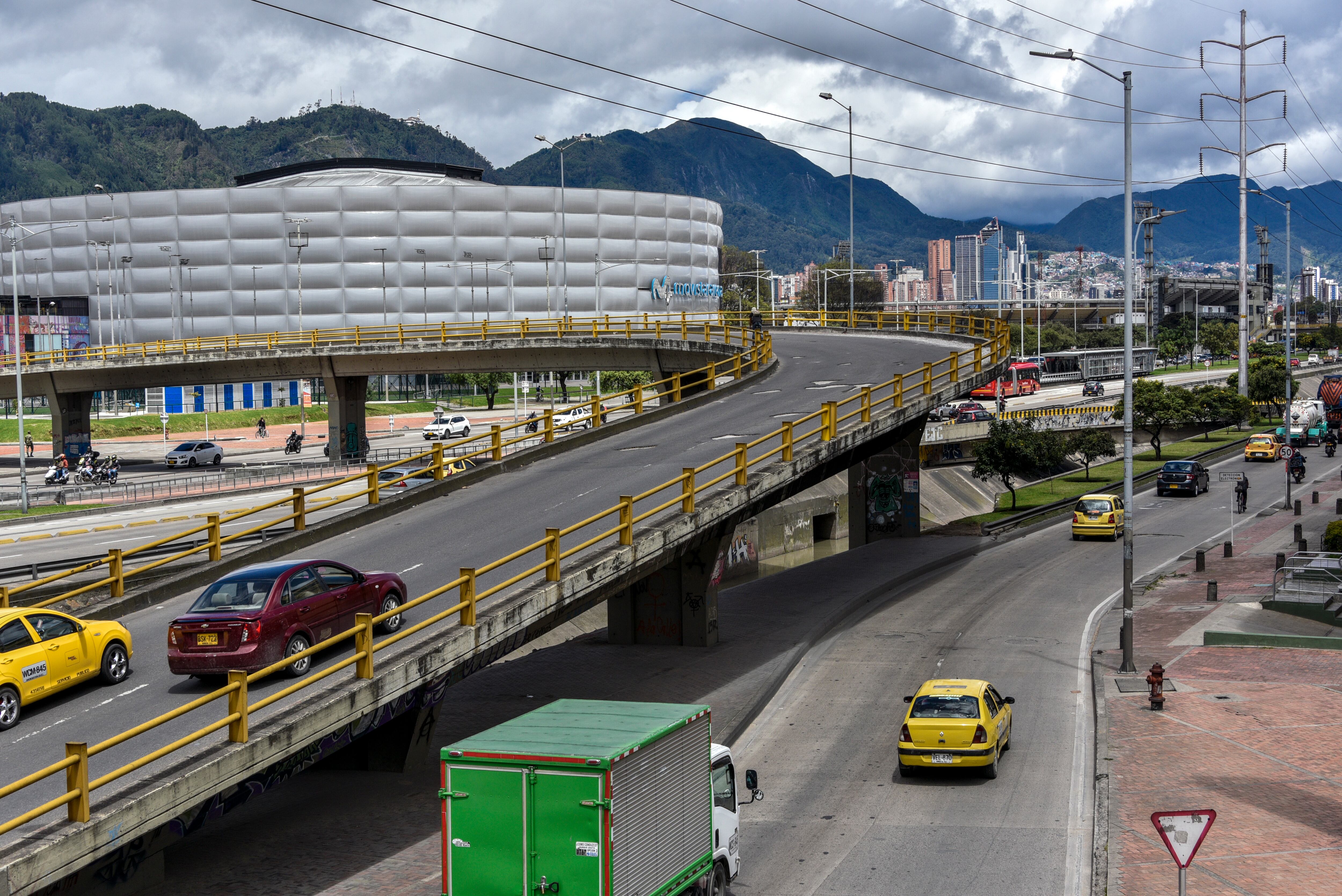 Movilidad en Bogotá. Foto de referencia vía Guillermo Legaria/Getty Images