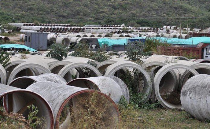 Actualmente, cerca de 50 mil millones de pesos le cuesta al gobierno el mantener distritos que no prestan ningún servicio en este país.