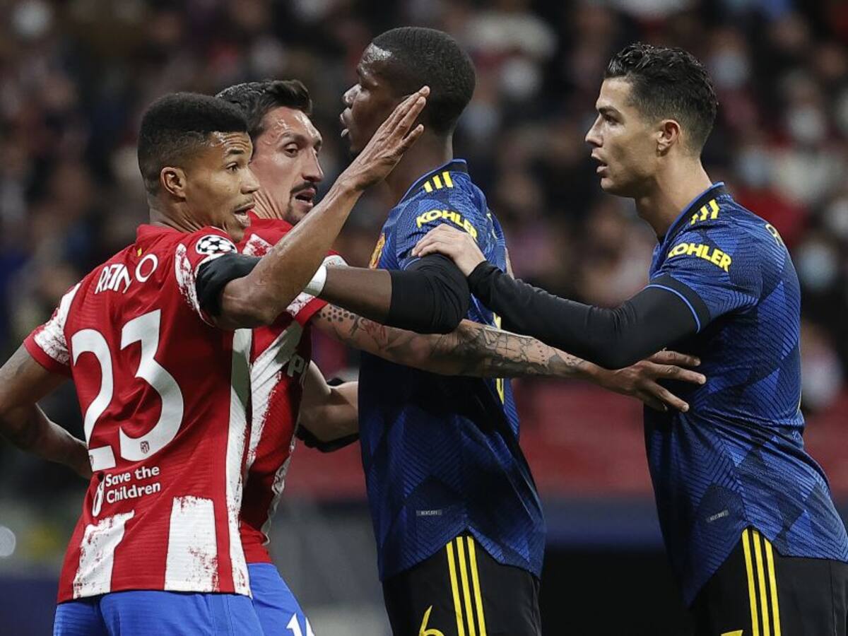 Atlético no pudo conservar la ventaja y el United se llevó un empate