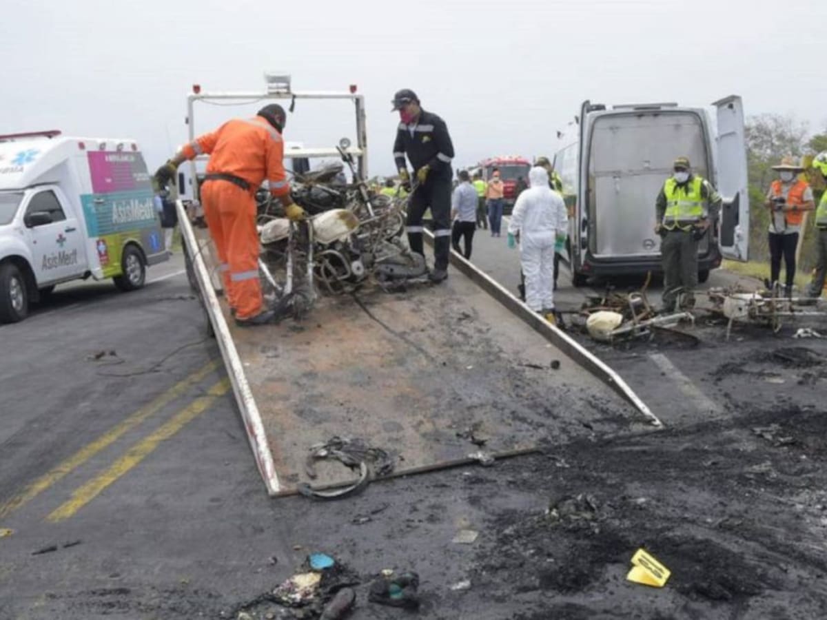 Camión se volcó y se incineró cerca del sitio de la tragedia de Tasajera