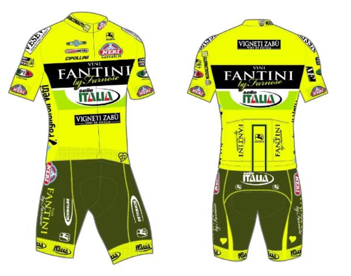 El uniforme del equipo Vini Fantini-Selle Italia