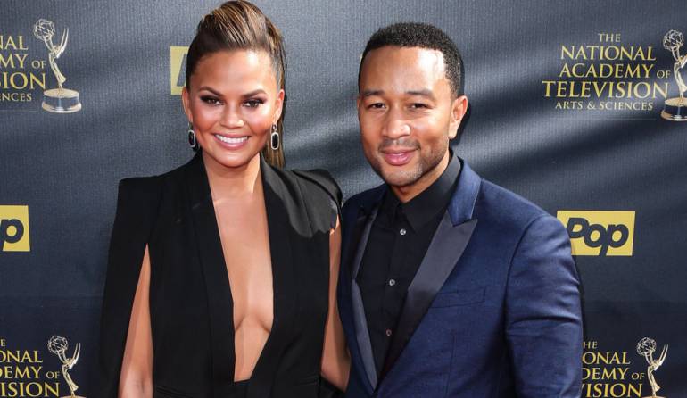 Chrissy Teigen y John Legend