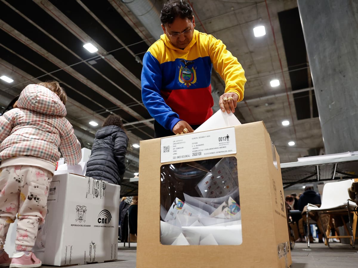 Elecciones Ecuador EN VIVO | Minuto a Minuto de las votaciones: Abren las urnas