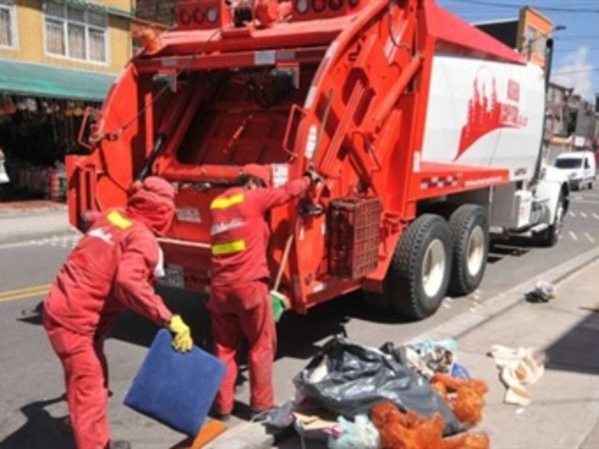 Operadores privados dispuestos a que tribunales definan devolución de camiones de basura