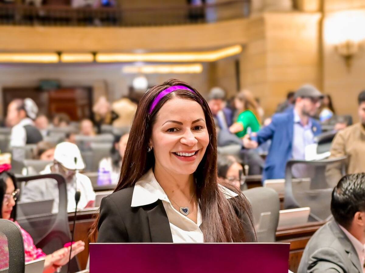 Presentado proyecto de ley para erradicar la violencia de género digital en Colombia