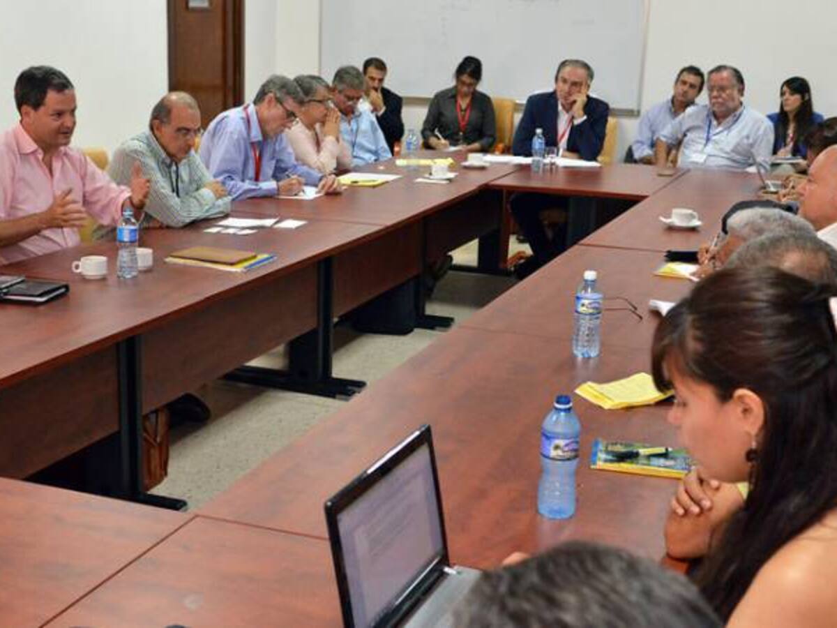Mesa de paz en Cuba se declara en “sesión permanente” hasta firmar el fin del conflicto