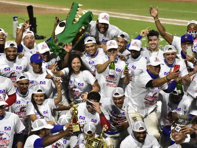 La novena barranquillera festeja su título número 11 del béisbol profesional colombiano.