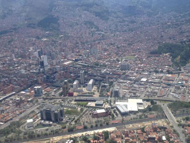 Denuncian la existencia de unos 40 centros estéticos irregulares en Medellín