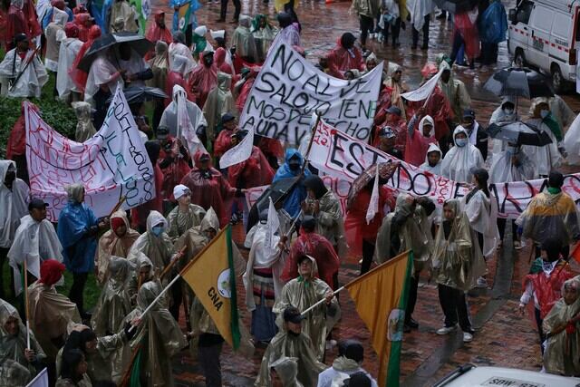 Organizaciones sociales se manifiestan en abril del 2022 en Bogotá / Foto: Colprensa