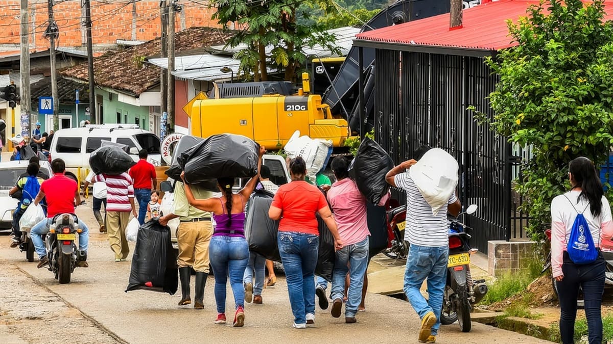 En cuatro meses más de 54 mil personas se afectaron por confinamiento y desplazamiento en Colombia