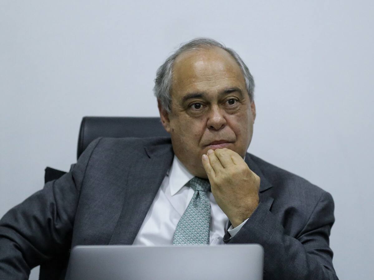 Excomisionado Camilo Gómez cuestiona tratamiento de la JEP a Saltavore Mancuso