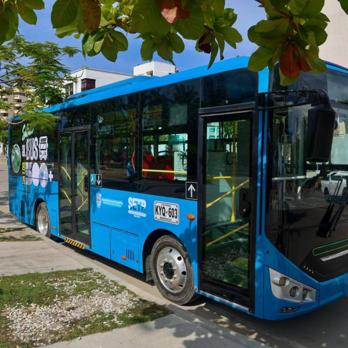 Se conocen los valores de las carreras mínimas para taxis y buses en la ciudad de Santa Marta