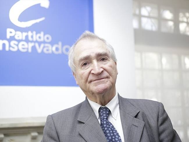 Si Marta L. Ramírez decide aspirar por el Partido Conservador, debe competir: Omar Yepes