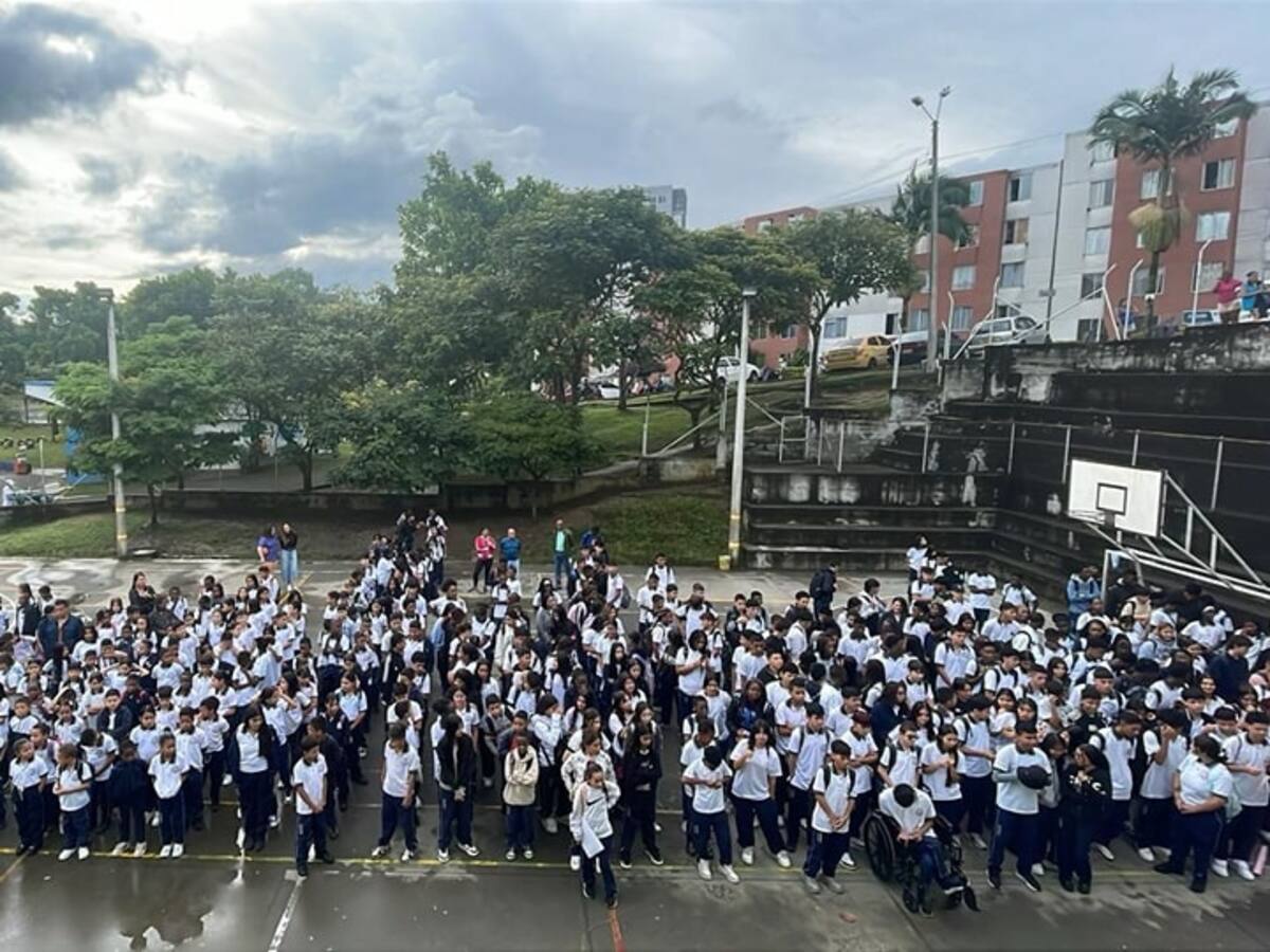 Alerta en colegio de Pereira, más de ocho docentes han sido amenazados, varios fueron trasladados