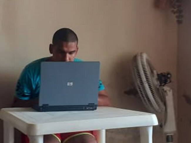 Estudiantes de Fundación enfrentan el reto de la virtualidad bajo el agua