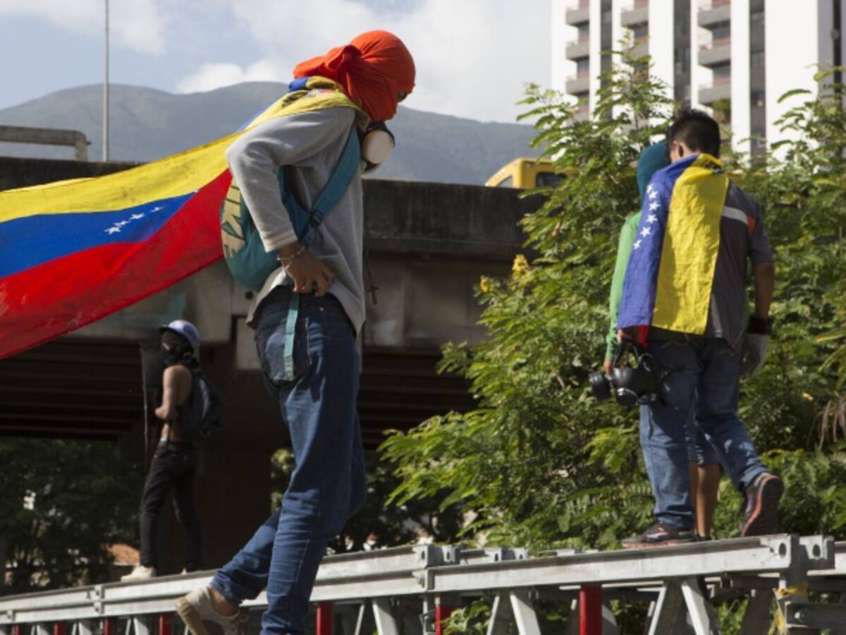 Una eventual acción armada de EE.UU. en Venezuela es posible: analista militar